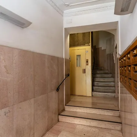 Appartement Fresh House Fori Imperiali Rome